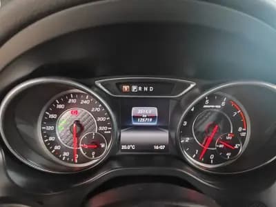 Vendo Mercedes-Benz CLA 45 AMG 2016 - 35750 EUR, 126000 km - AUTO.MOTO.pt