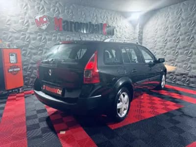 Sell Renault Mégane Break 2007 - 3990 EUR, 290812 km - AUTO.MOTO.pt