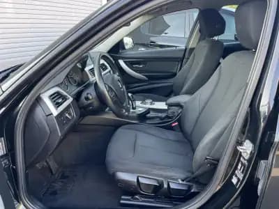 Vendo BMW 318 2015 - 13900 EUR, 260000 km - AUTO.MOTO.pt