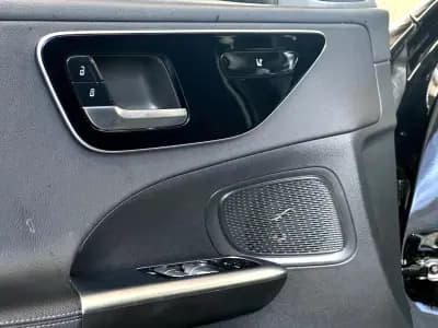 Sell Mercedes-Benz C 300 2023 - 41900 EUR, 69394 km - AUTO.MOTO.pt