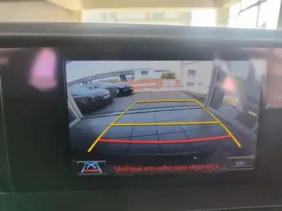 Vendo Lexus IS 300H 2013 - 19990 EUR, 170000 km - AUTO.MOTO.pt