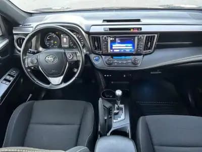 Sell Toyota RAV4 2017 - 28500 EUR, 127120 km - AUTO.MOTO.pt