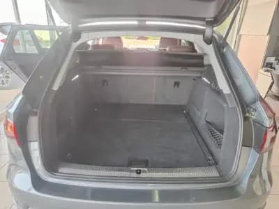 Sell Audi A4 Avant 2016 - 20450 EUR, 174000 km - AUTO.MOTO.pt