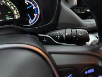 Vendo Toyota RAV4 2021 - 33900 EUR, 135147 km - AUTO.MOTO.pt