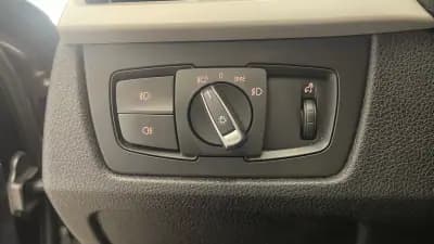 Vendo BMW 318 2013 - 13990 EUR, 216833 km - AUTO.MOTO.pt