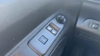 Vendo Peugeot Partner 2019 - 12490 EUR, 144000 km - AUTO.MOTO.pt