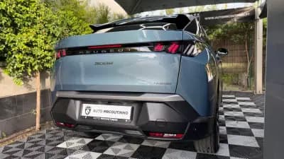 Vendo Peugeot 3008 2024 - 32500 EUR, 13182 km - AUTO.MOTO.pt