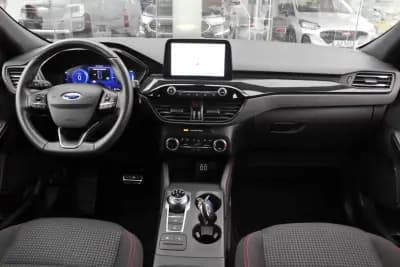 Vendo Ford Kuga 2022 - 29900 EUR, 80756 km - AUTO.MOTO.pt