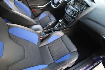 Vendo Ford Focus 2016 - 17990 EUR, 194500 km - AUTO.MOTO.pt