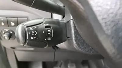 Vendo Peugeot Partner 2018 - 9900 EUR, 250472 km - AUTO.MOTO.pt