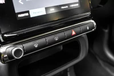 Sell Citroën C3 2024 - 13990 EUR, 21393 km - AUTO.MOTO.pt