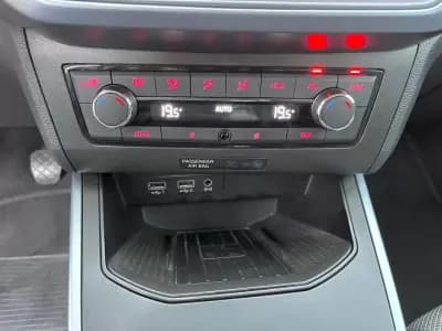 Sell SEAT Arona 2020 - 13650 EUR, 78000 km - AUTO.MOTO.pt