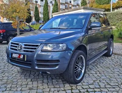 Vendo Volkswagen Touareg 2006 - 10500 EUR, 240000 km - AUTO.MOTO.pt
