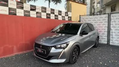 Vendo Peugeot 208 2023 - 14900 EUR, 13500 km - AUTO.MOTO.pt