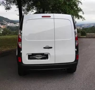 Sell Renault KANGOO 1.5 DCI MAXI BUSINESS 2017 - 9950 EUR, 251230 km - AUTO.MOTO.pt