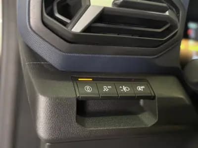 Sell Dacia Duster 2025 - 26950 EUR, 9499 km - AUTO.MOTO.pt