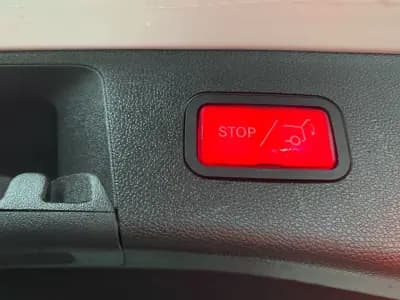 Sell Mercedes-Benz E 300 2013 - 13950 EUR, 330000 km - AUTO.MOTO.pt