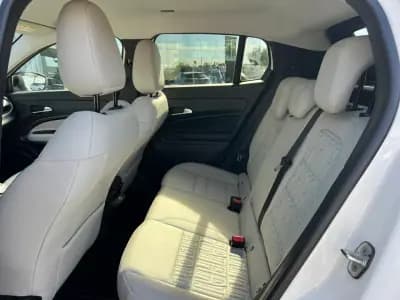 Vendo Fiat 600 2025 - 24500 EUR, 9900 km - AUTO.MOTO.pt