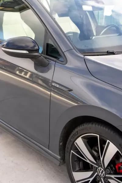 Sell Volkswagen Golf 2021 - 31990 EUR, 149000 km - AUTO.MOTO.pt