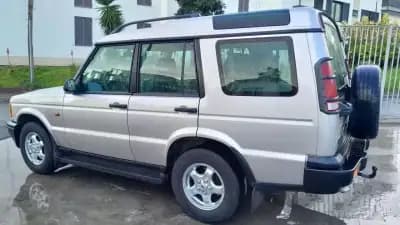Sell Land Rover Discovery 2001 - 21900 EUR, 279000 km - AUTO.MOTO.pt