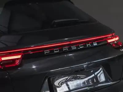 Sell Porsche Panamera Sport Turismo 2019 - 69990 EUR, 80000 km - AUTO.MOTO.pt