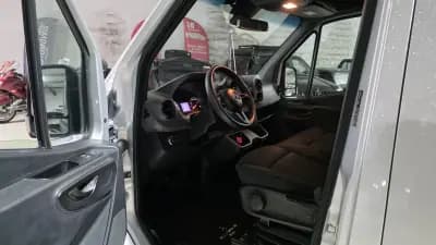 Sell Mercedes-Benz Sprinter 2018 - 27950 EUR, 160304 km - AUTO.MOTO.pt