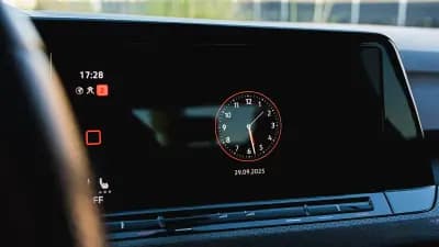 Sell Volkswagen Golf 2020 - 33000 EUR, 66500 km - AUTO.MOTO.pt