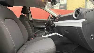 Sell SEAT Arona 2023 - 14400 EUR, 62200 km - AUTO.MOTO.pt