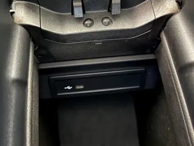 Sell Mercedes-Benz A 160 2021 - 25500 EUR, 49300 km - AUTO.MOTO.pt