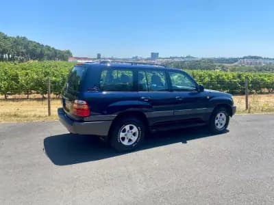 Vendo Toyota Land Cruiser 1998 - 46500 EUR, 229433 km - AUTO.MOTO.pt