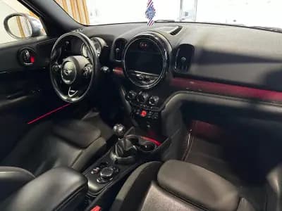 Sell MINI Countryman 2017 - 17000 EUR, 166000 km - AUTO.MOTO.pt