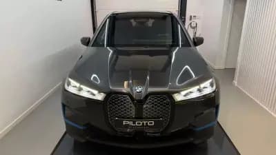 Vendo BMW iX 2022 - 67000 EUR, 72402 km - AUTO.MOTO.pt