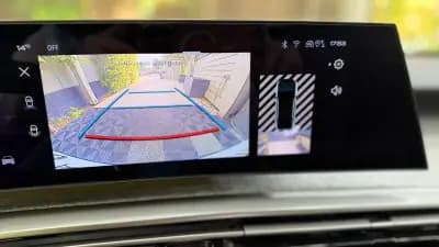 Vendo Peugeot 3008 2024 - 32500 EUR, 13182 km - AUTO.MOTO.pt