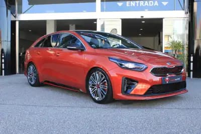 Vendo Kia ProCeed 2020 - 24750 EUR, 137140 km - AUTO.MOTO.pt