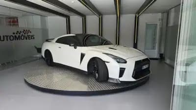 Sell Nissan GT-R 2017 - 149900 EUR, 50238 km - AUTO.MOTO.pt