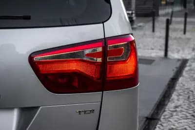 Sell SEAT Alhambra 2015 - 16990 EUR, 204572 km - AUTO.MOTO.pt