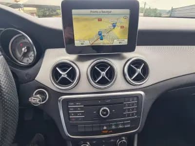 Sell Mercedes-Benz CLA 200 2015 - 20990 EUR, 97000 km - AUTO.MOTO.pt