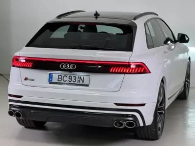 Vendo Audi SQ8 2019 - 99950 EUR, 49398 km - AUTO.MOTO.pt