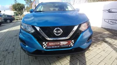 Vendo Nissan Qashqai 2018 - 18650 EUR, 149986 km - AUTO.MOTO.pt