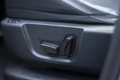 Sell Citroën C4 Picasso 2018 - 13900 EUR, 145077 km - AUTO.MOTO.pt