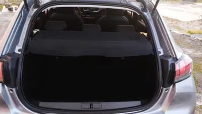 Sell Peugeot e-208 2021 - 17500 EUR, 49000 km - AUTO.MOTO.pt