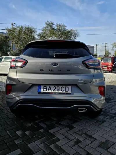 Vendo Ford Puma 2023 - 21900 EUR, 60200 km - AUTO.MOTO.pt