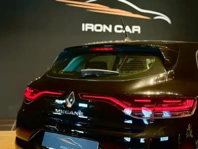 Sell Renault Mégane 2021 - 18900 EUR, 112347 km - AUTO.MOTO.pt