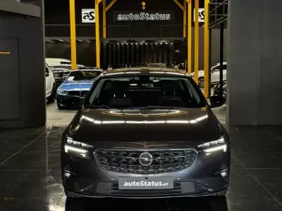 Vendo Opel Insignia Grand Sport 2022 - 17990 EUR, 102300 km - AUTO.MOTO.pt