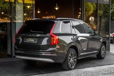 Vendo Volvo XC 90 2021 - 48990 EUR, 93199 km - AUTO.MOTO.pt