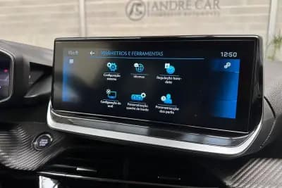 Vendo Peugeot 208 2022 - 14950 EUR, 40711 km - AUTO.MOTO.pt