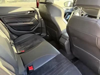 Sell Peugeot 308 2015 - 19500 EUR, 120000 km - AUTO.MOTO.pt