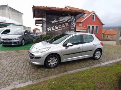 Sell Peugeot 207 2007 - 5490 EUR, 183913 km - AUTO.MOTO.pt