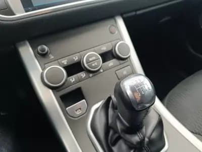 Sell Land Rover Range Rover Evoque 2017 - 27500 EUR, 114000 km - AUTO.MOTO.pt