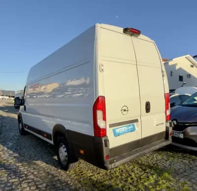 Sell Opel Movano 2023 - 30450 EUR, 72000 km - AUTO.MOTO.pt